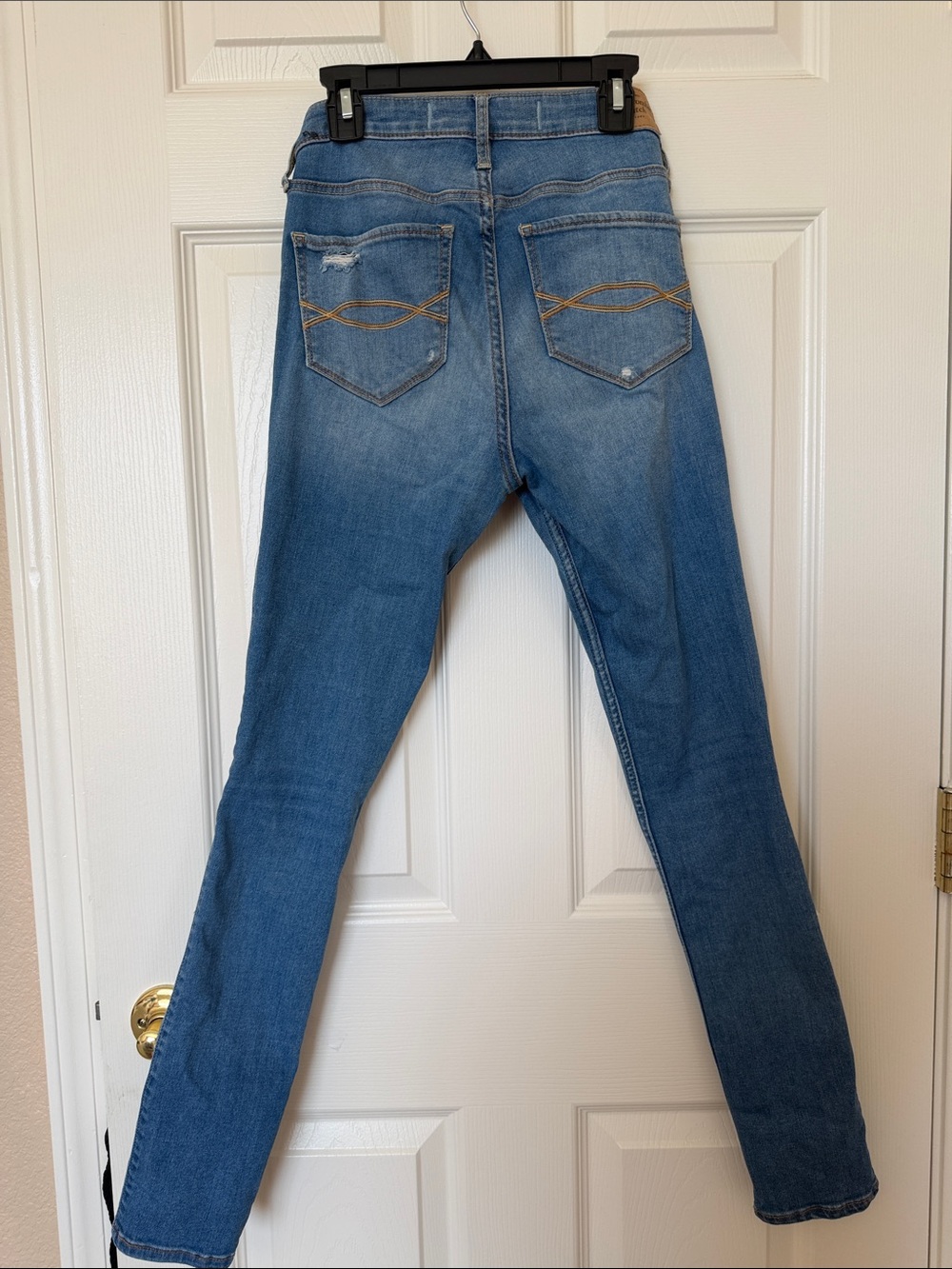 Abercrombie & Fitch Light Blue Distressed Skinny Jeans - Picture 2 of 3